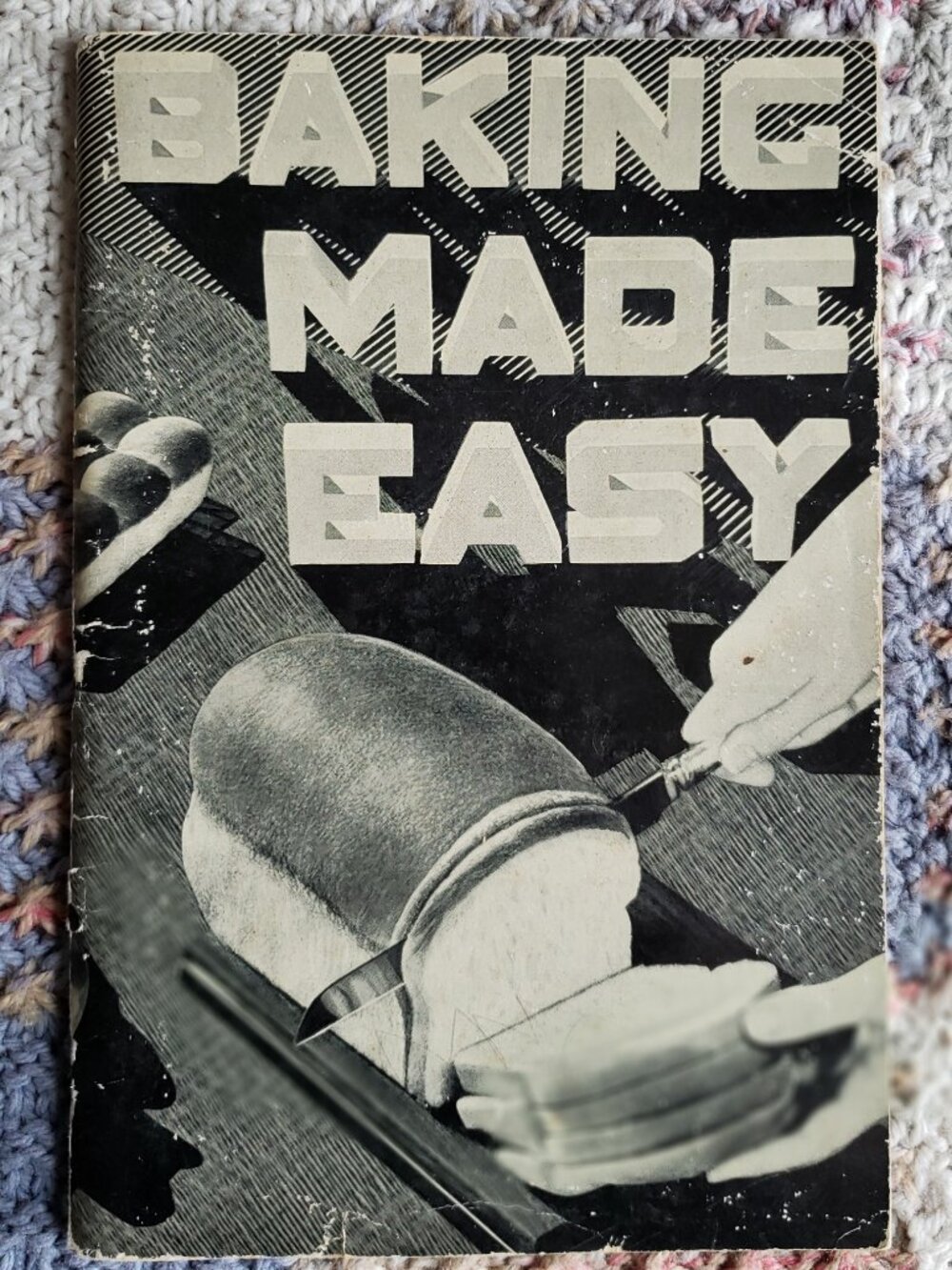 BAKING MADE EASY by Ruth Davidson Reid- Robin Hood Flour Mills 1938 vintage